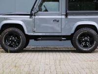 Land Rover Defender 90 V8 Urban 4.6L V8 producing 230 bhp - <small></small> 118.000 € <small>TTC</small> - #29