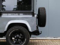 Land Rover Defender 90 V8 Urban 4.6L V8 producing 230 bhp - <small></small> 118.000 € <small>TTC</small> - #34