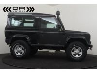 Land Rover Defender 90 VAN - LICHTE VRACHT WINCH OPEN DAK - <small></small> 19.995 € <small>TTC</small> - #2