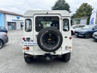 Land Rover Defender HT 90 2.5 TD SE - <small></small> 31.990 € <small>TTC</small> - #5