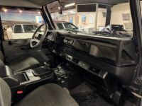 Land Rover Defender II 90 4.0 STATION WAGON ANNIVERSAIRE BVA N•20/25 - <small></small> 89.900 € <small></small> - #20