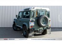 Land Rover Defender Station Wagon 90 2.4 122 SW 4 places - <small></small> 46.990 € <small>TTC</small> - #53