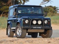 Land Rover Defender Station Wagon LAND ROVER DEFENDER 90 Station Wagon 4.0 V8 50ème Anniversaire boite automatique 31000 km - <small></small> 75.000 € <small>TTC</small> - #1