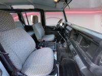 Land Rover Defender TD5 2L5 Station Wagon 9 Places - <small></small> 30.990 € <small>TTC</small> - #8