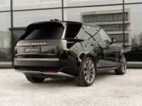 Land Rover Range Rover D300 HSE HeadUp 23'Alu Softclose Pano Towbar - <small></small> 153.900 € <small>TTC</small> - #3