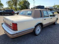 Lincoln Town Car - <small></small> 19.000 € <small>TTC</small> - #2