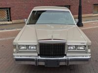 Lincoln Town Car signature tournament edition - <small></small> 19.300 € <small>TTC</small> - #2