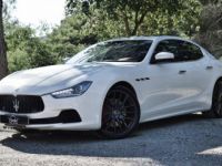 Maserati Ghibli MAGNIFIQUE MASERATI GHIBLI SQ4 3.0 V6 410ch BVA8 + DE 28Ke D'OPTIONS PACK CARBONE CARPLAY TOIT OUVRANT FULL CUIR 21 BOWERS & WILKINS ECUSSONS CAMERA  - <small></small> 47.990 € <small>TTC</small> - #4