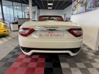 Maserati Grancabrio V8 4L7 - <small></small> 69.500 € <small>TTC</small> - #17