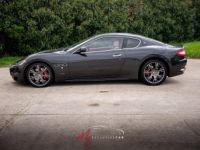 Maserati GranTurismo 4.7 S BVR - Garantie 12 Mois - Carnet Complet Et à Jour (révision Sera Faite Pour La Vente) - Très Bon Etat - Intérieur Cuir Rouge - <small></small> 49.990 € <small>TTC</small> - #2