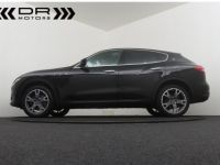 Maserati Levante S 3.0 V6 Q4 - LICHTE VRACHT LED PANODAK LUCHTVERING - <small></small> 37.995 € <small>TTC</small> - #5