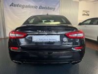 Maserati Quattroporte 2014 GTS 3.8 V8 NEUER MOTOR 19tkm Navi Leder Memory Sit - <small></small> 48.800 € <small>TTC</small> - #11