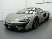 McLaren 570GT BLADE SILVER TOIT PANO CERAMIQUES B&W Garantie 12 mois - <small></small> 154.000 € <small>TTC</small> - #13