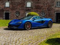 McLaren 570S Spider-Vega Blue-Xpel-Vat refundable-like new - <small></small> 163.570 € <small>TTC</small> - #1