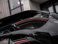 McLaren 720S V8 4.0 721 ch , Pack Carbon  . Carbon - Céramic , Son Bower&W , GARANTIE  MCLAREN JUSQU'AU 07.2025 - <small></small> 250.990 € <small>TTC</small> - #15