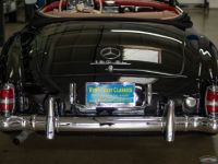 Mercedes 190 190-Series  - <small></small> 149.000 € <small>TTC</small> - #19