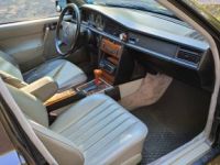 Mercedes 190 Benz 190e  - <small></small> 17.000 € <small>TTC</small> - #16