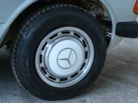 Mercedes 200 - <small></small> 12.800 € <small>TTC</small> - #19