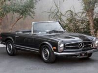 Mercedes 200 200-Series  - <small></small> 61.800 € <small>TTC</small> - #1