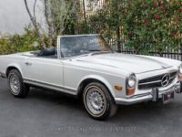 Mercedes 200 200-Series  - <small></small> 63.800 € <small>TTC</small> - #3