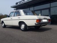 Mercedes 220 D W115 - <small></small> 24.990 € <small>TTC</small> - #4