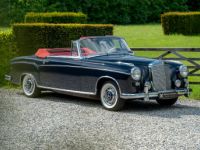 Mercedes 220 S - Ponton Cabriolet - <small></small> 140.000 € <small>TTC</small> - #1