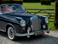 Mercedes 220 S - Ponton Cabriolet - <small></small> 140.000 € <small>TTC</small> - #6