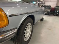 Mercedes 230 CE - <small></small> 12.750 € <small>TTC</small> - #14