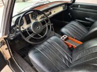 Mercedes 230 PAGODE // manual // 3rd seat - <small></small> 74.900 € <small>TTC</small> - #8