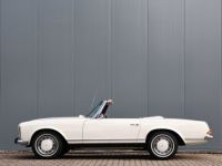 Mercedes 280 sl pagoda W113 2800 cc inline 6 cilinder 168 bhp - <small></small> 119.400 € <small>TTC</small> - #23