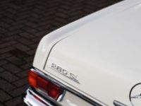 Mercedes 280 sl pagoda W113 2800 cc inline 6 cilinder 168 bhp - <small></small> 119.400 € <small>TTC</small> - #26