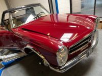 Mercedes 280 SL PAGODE Avec Historique 3eme Main Etat D'origne Exceptionnel mecanique restaure - <small></small> 125.000 € <small></small> - #67