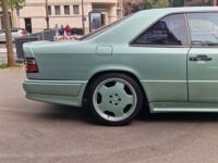 Mercedes 300 300CE-24 3.4 AMG W124 // CRYSTAL GREEN - <small></small> 95.000 € <small>TTC</small> - #5