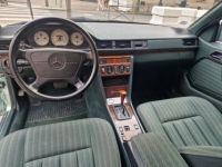 Mercedes 300 300CE-24 3.4 AMG W124 // CRYSTAL GREEN - <small></small> 95.000 € <small>TTC</small> - #9