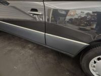 Mercedes 300 CE - <small></small> 17.500 € <small>TTC</small> - #17