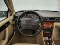 Mercedes 300 CE - <small></small> 17.500 € <small>TTC</small> - #24