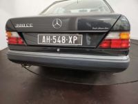 Mercedes 300 CE - <small></small> 17.500 € <small>TTC</small> - #47