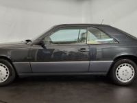 Mercedes 300 CE - <small></small> 17.500 € <small>TTC</small> - #8