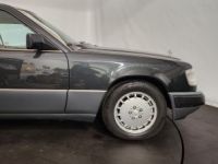 Mercedes 300 CE - <small></small> 17.500 € <small>TTC</small> - #17