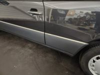 Mercedes 300 CE - <small></small> 17.500 € <small>TTC</small> - #57