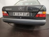 Mercedes 300 CE - <small></small> 17.500 € <small>TTC</small> - #60