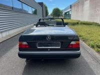 Mercedes 300 CE - 24 - <small></small> 29.900 € <small>TTC</small> - #18