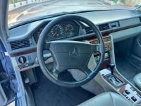 Mercedes 300 CE Cabriolet - Prix sur Demande - #9