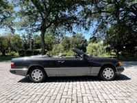 Mercedes 300 CE Cabriolet - <small></small> 22.200 € <small>TTC</small> - #2