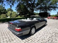 Mercedes 300 CE Cabriolet - <small></small> 22.200 € <small>TTC</small> - #4