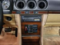 Mercedes 380 SL - <small></small> 22.000 € <small>TTC</small> - #46