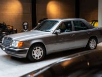 Mercedes 400 E W124 V8 - Elegance - <small></small> 24.500 € <small>TTC</small> - #2