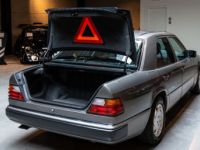 Mercedes 400 E W124 V8 - Elegance - <small></small> 24.500 € <small>TTC</small> - #41