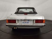 Mercedes 560 SL - <small></small> 38.000 € <small>TTC</small> - #22