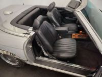 Mercedes 560 SL - <small></small> 38.000 € <small>TTC</small> - #59